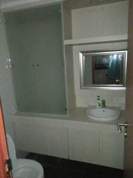 Mg Suite 1Bedroom Apartment By Just Inn Management Semarang Eksteriør billede